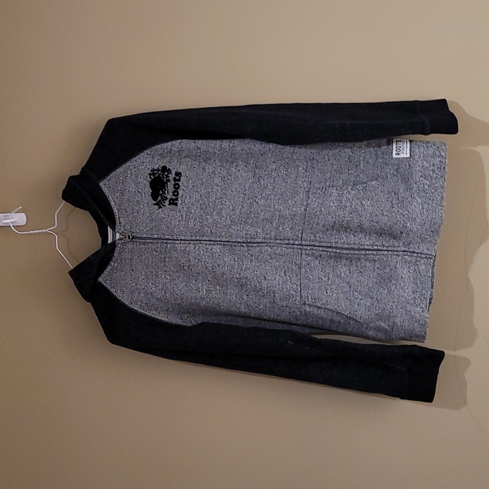 Roots Kids hoodie jacket  13-14 years